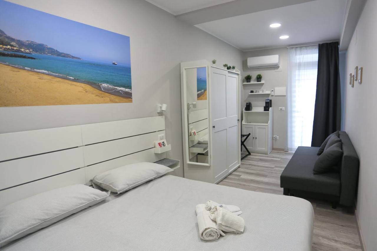 Ag Luxury Rooms Джардіні-Наксос Екстер'єр фото